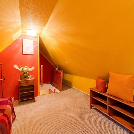 Leuner Holiday home