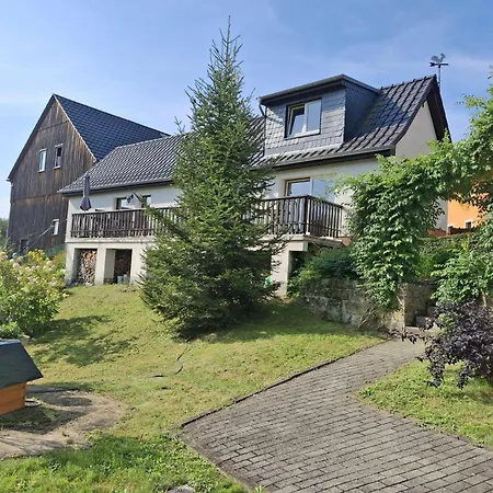 Leuner Holiday home Rathmannsdorf