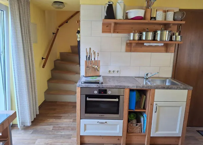 بيت للعطل Leuner