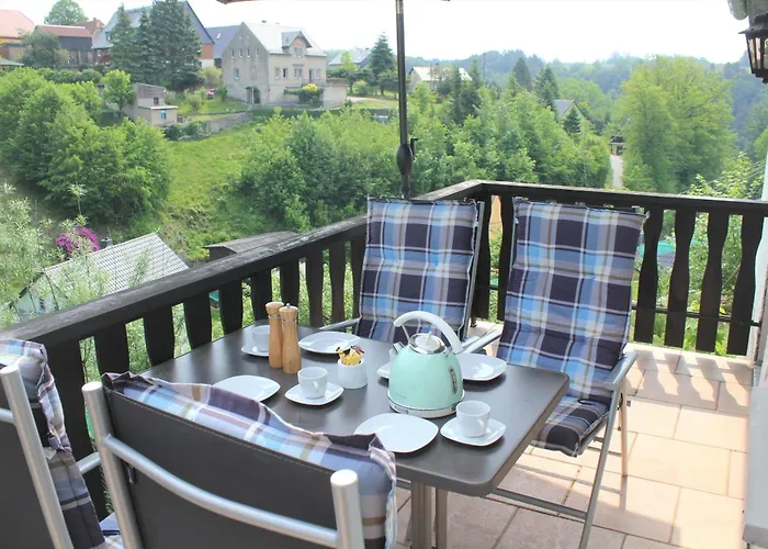 بيت للعطل Leuner *